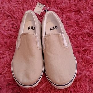 Gap Kids boy loafer slip on casual shoes